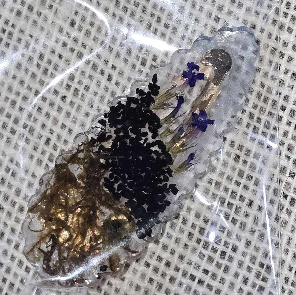 Handcrafted Resin Hair Clip with Floral Design